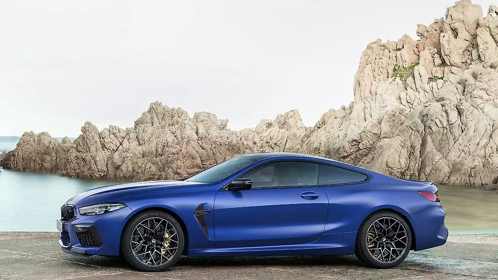 BMW M8